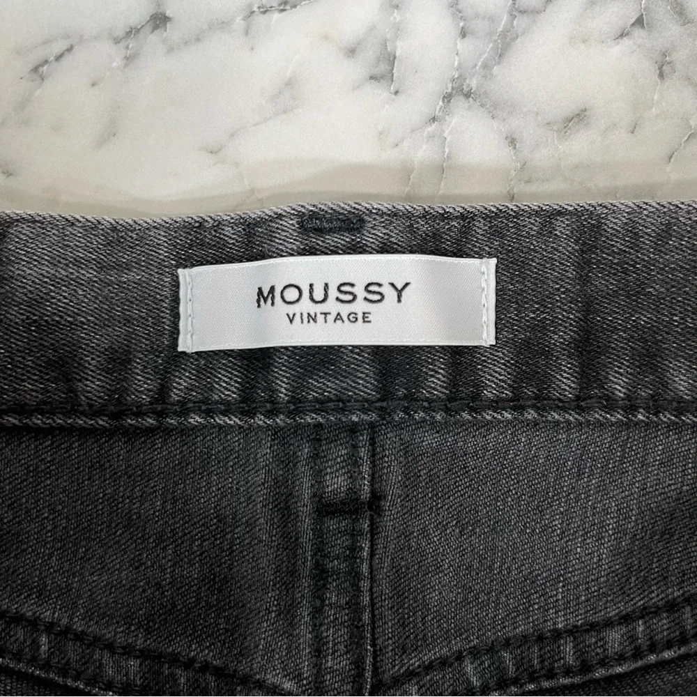 Moussy High Rise Jeans in Black - Picture 9 of 12
